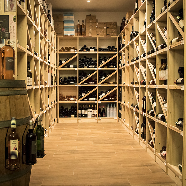 Wine Cellar PRIM FRAIS Grocery store Cordes-sur-Ciel